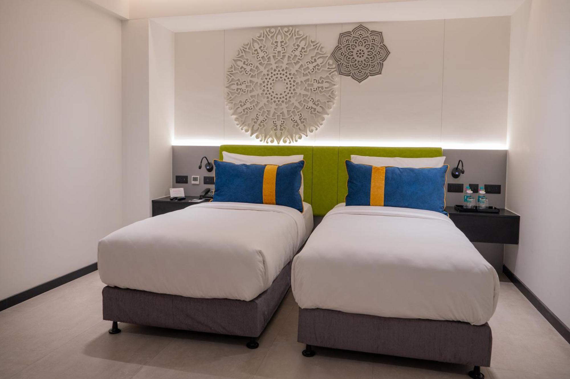Zibe Luxe Kakinada By Grt Hotels Екстер'єр фото