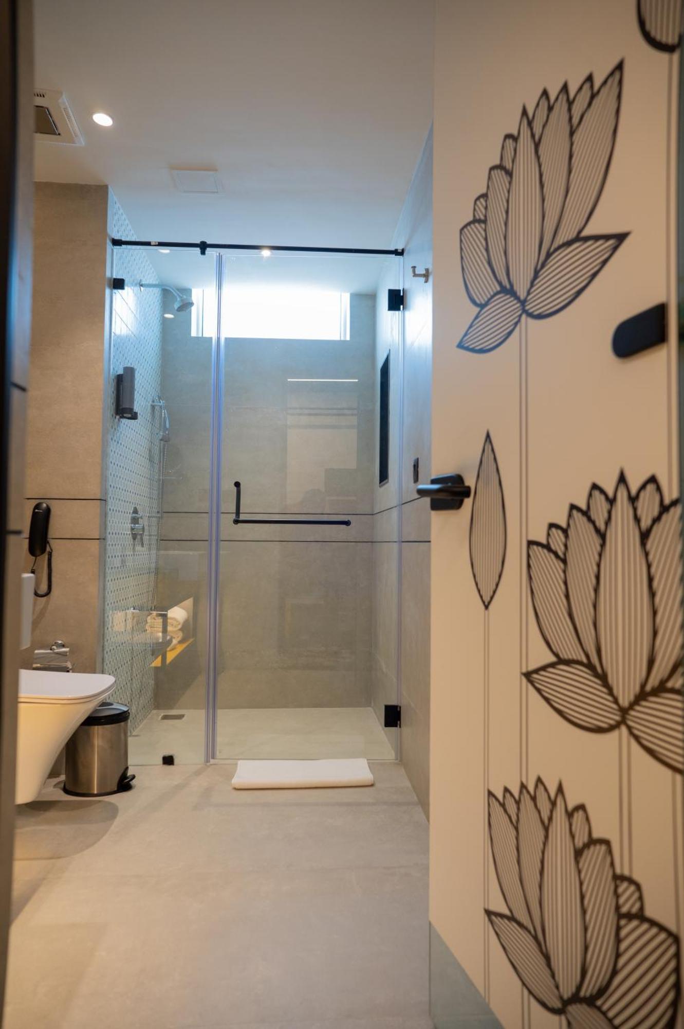 Zibe Luxe Kakinada By Grt Hotels Екстер'єр фото